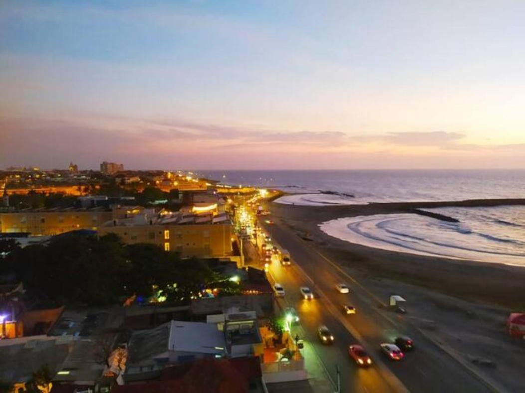 Apartamento Con Vista Al Mar 11 *